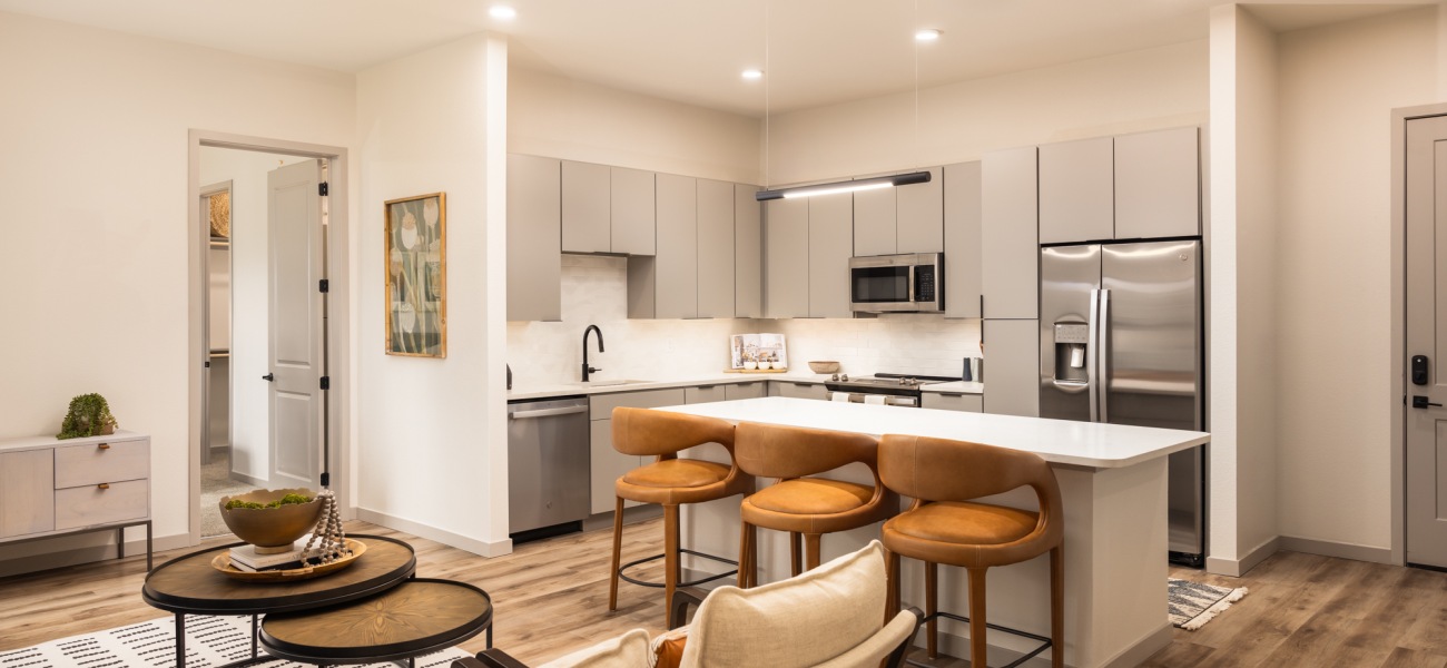 ROOM TO GROW ROOM TO GROW